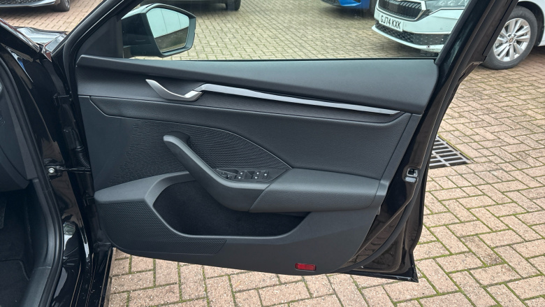 Skoda Octavia 2.0 TDI 150 SE Technology 5dr DSG Diesel Estate